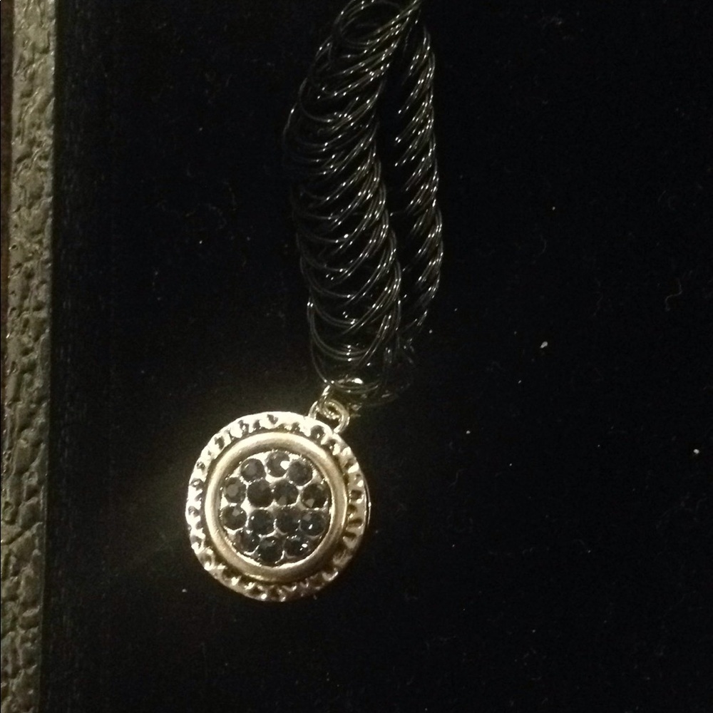 Black stretchy choker